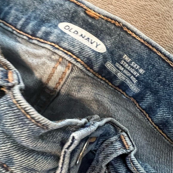 Old Navy Jeans - Picture 5 of 5